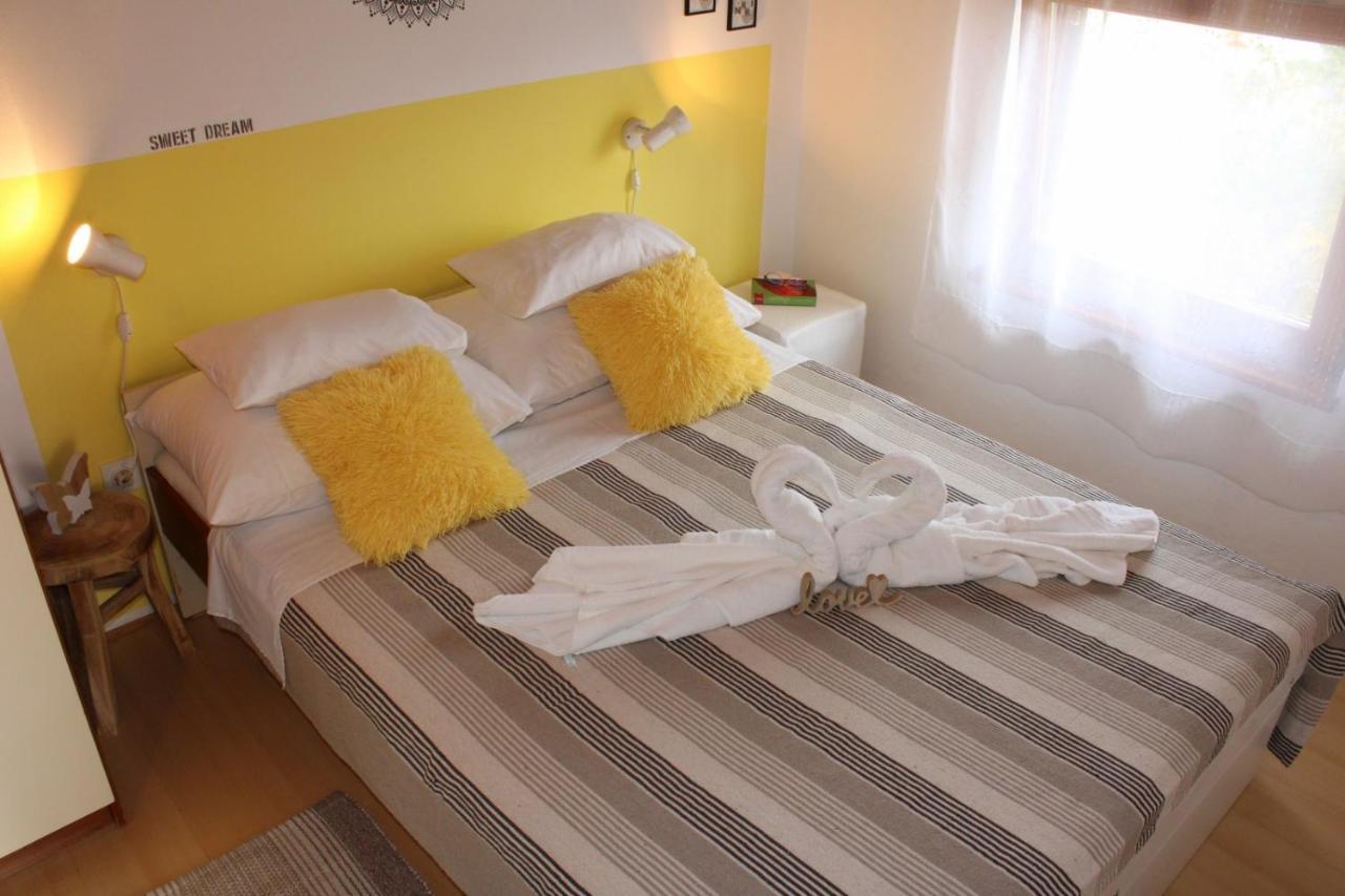 Lily'S Lovely Apartments Fažana Zewnętrze zdjęcie